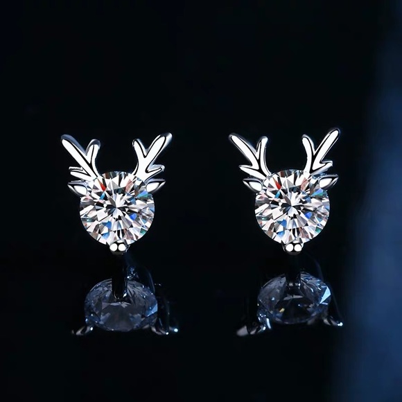 pt950 0.6ctw moissanite Diamond earrings